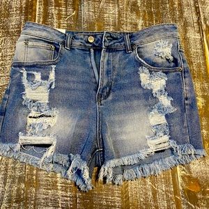MOM SHORTS sz 9 NWOT